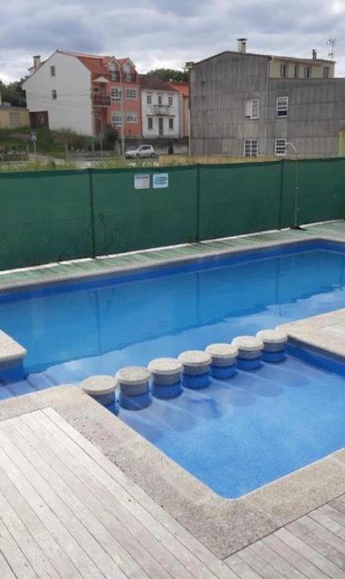 Apartamento A Un Paso De La Playa En Ares Con Piscina Y Parking Exterior photo